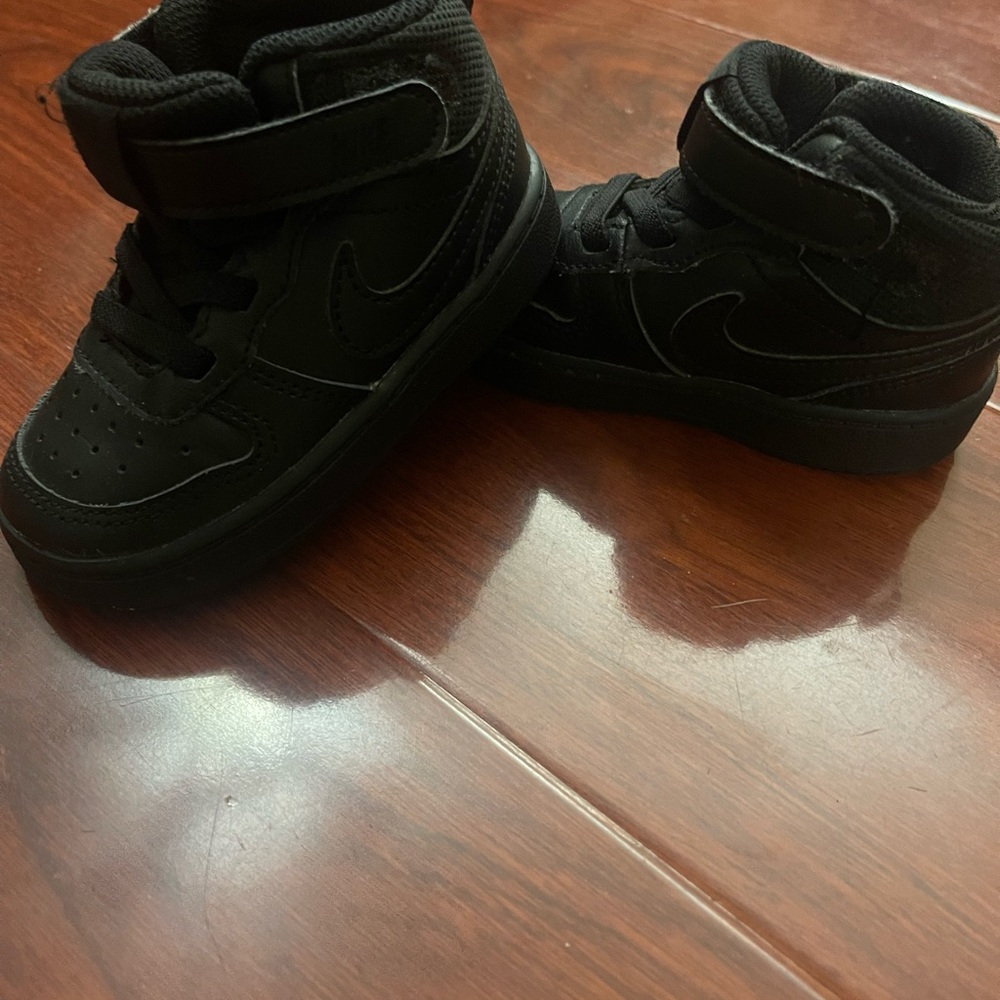 Nike Kids Black High-Top Sneakers